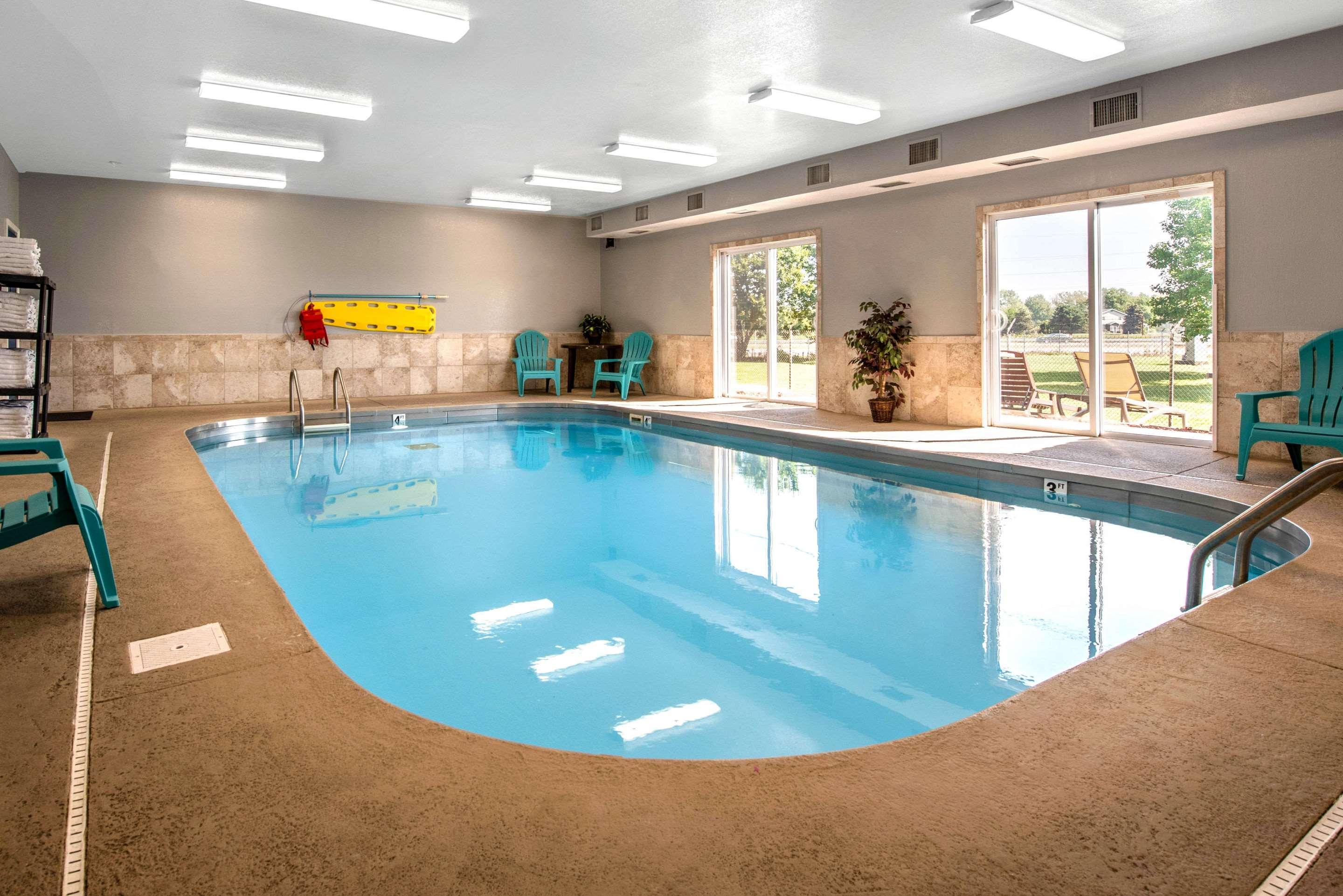 Econo Lodge Шелбивилл Экстерьер фото