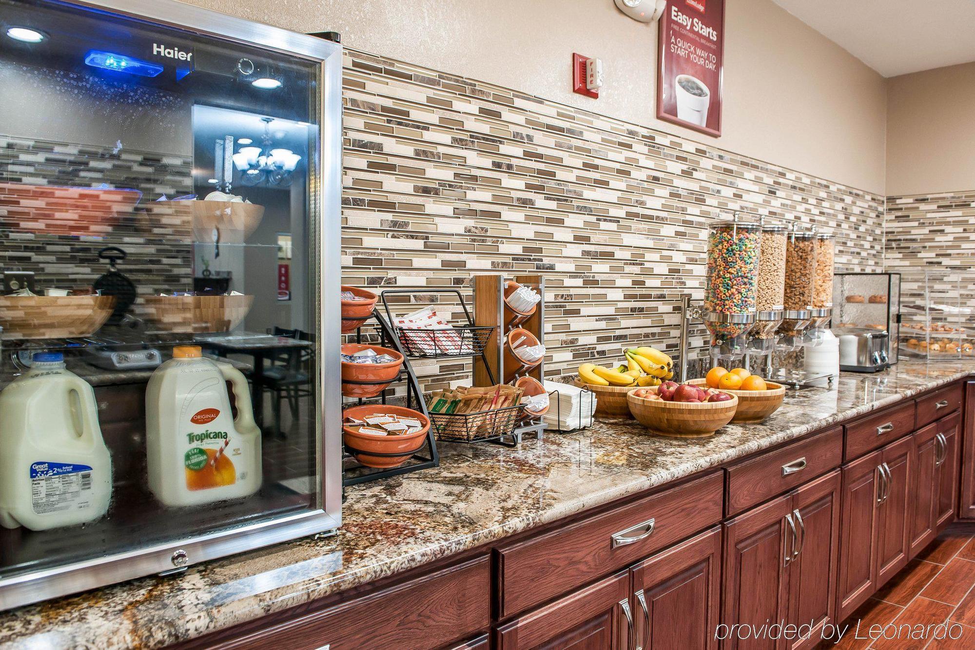 Econo Lodge Шелбивилл Экстерьер фото